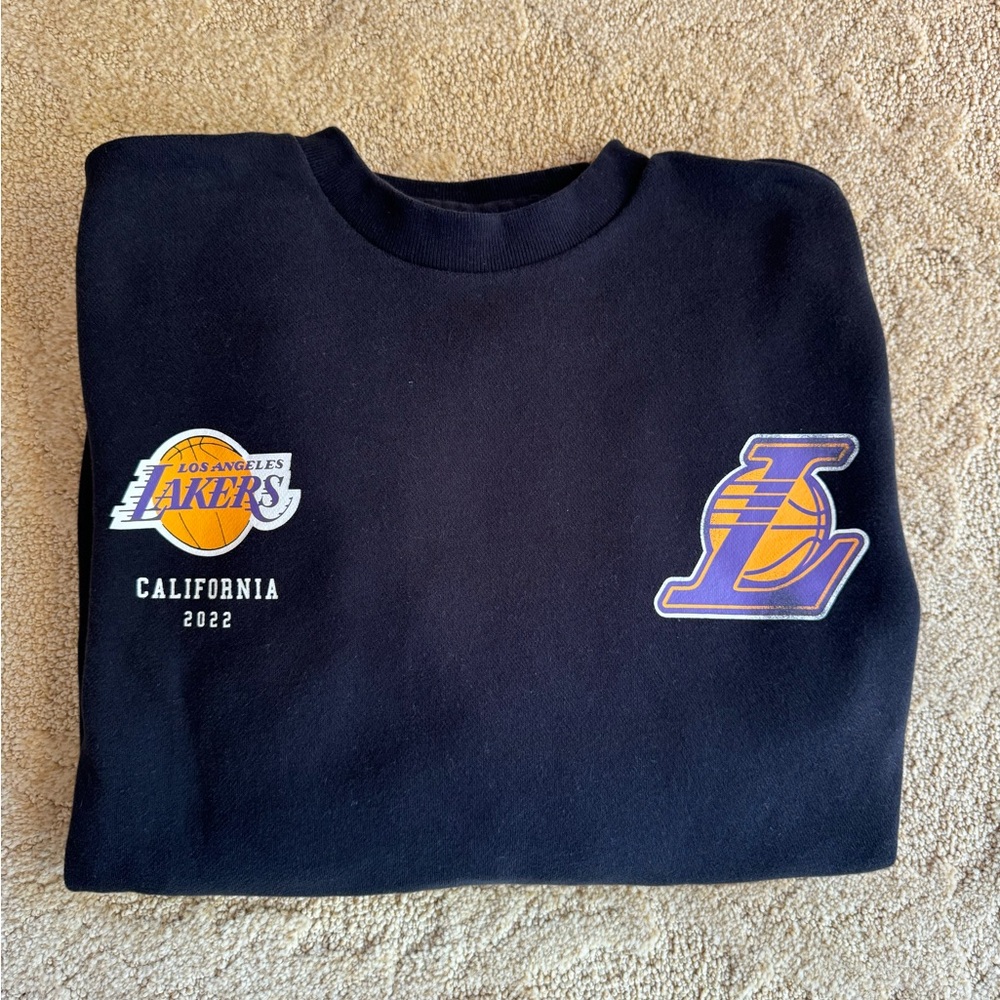Hollister Black Sweater lakers oversized size M